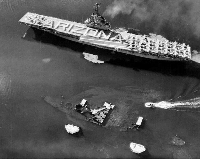 Uss Bennington Sailing By The Wreck Of Uss Arizona, Honolulu, Us Territory Of Hawaii, 30 May 1958