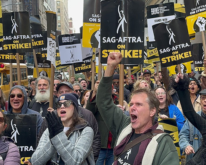 Kevin Bacon Posts Video Showing His Impressive Footloose Moves As Hollywood Strike Ends Kevin Bacon Posts Video Showing His Impressive Footloose Moves As Hollywood Strike Ends