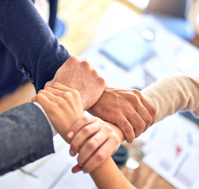 Guy Finds A Perfect Loophole After 'Karen' Boss Relocates Their Office Guy Finds A Perfect Loophole After 'Karen' Boss Relocates Their Office