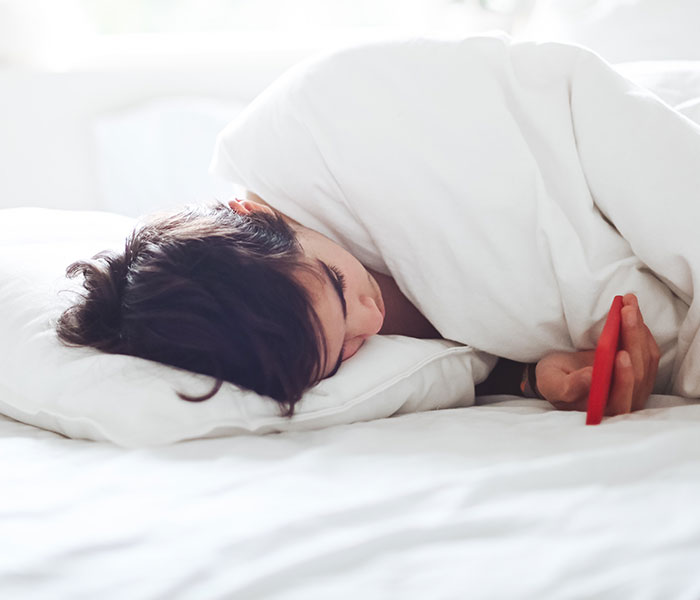 Experts Grow Concerned Of New “Harmful” Bed Rotting Trend Popular Among Young People Experts Grow Concerned Of New “Harmful” Bed Rotting Trend Popular Among Young People