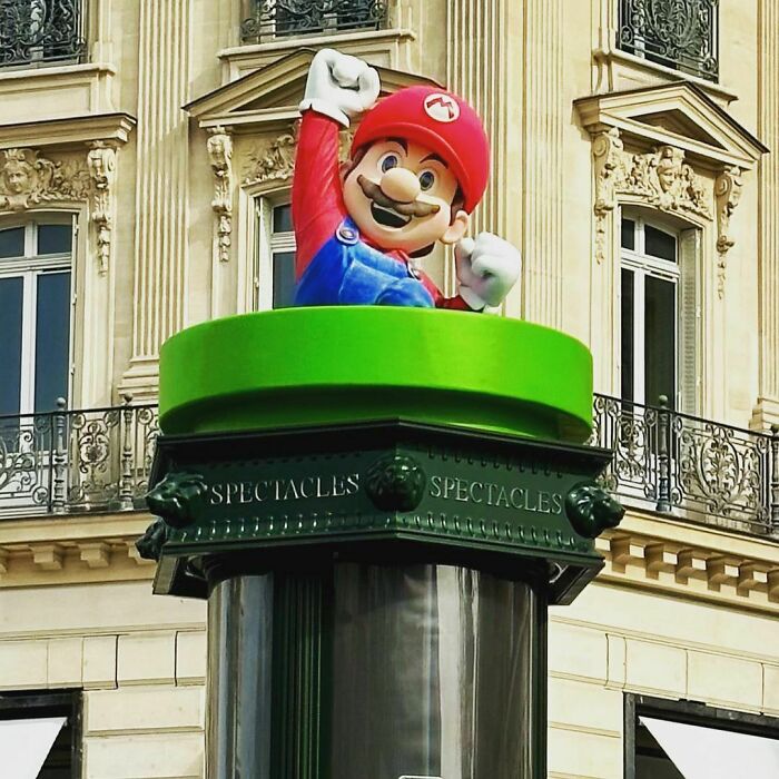 Super Mario Bros - Movie Super Mario In Paris, France