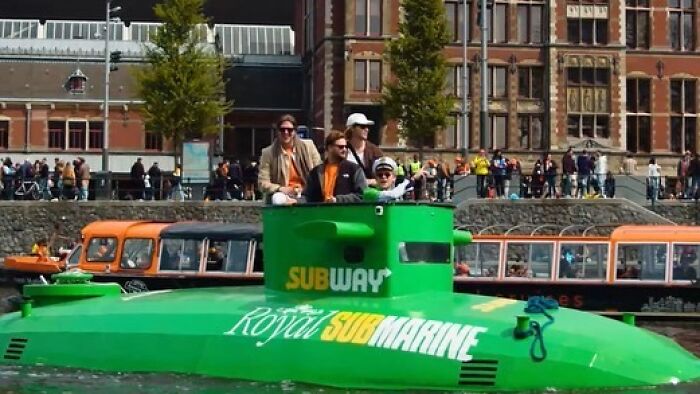 Subway - Royal Submarine