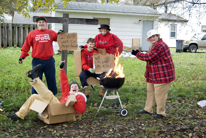 My Family Does A Funny Christmas Card Every Year, And Here Are 17 Of The Best