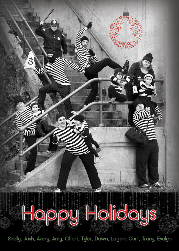 My Family Does A Funny Christmas Card Every Year, And Here Are 17 Of The Best My Family Does A Funny Christmas Card Every Year, And Here Are 17 Of The Best