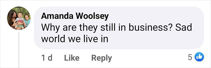 IKEA Shares Hilarious Comeback To Balenciaga’s $925 “Towel Skirt” IKEA Shares Hilarious Comeback To Balenciaga’s $925 “Towel Skirt”