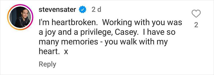 Mom, 38, Writes Last Message To Friends And Family Announcing Her Own Death On Instagram Mom, 38, Writes Last Message To Friends And Family Announcing Her Own Death On Instagram