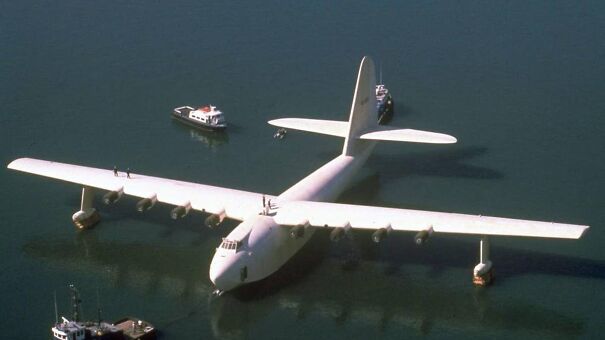 Spruce-Goose-1.jpg
