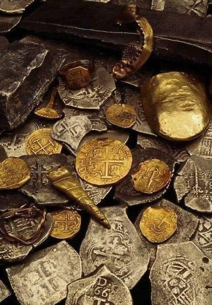 Treasure Recovered From The Wreck Of Theydah Gally