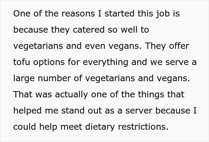 Waiter Learns He's Been Lying To Customers About Vegetarian Food After Checking The Ingredients Waiter Learns He's Been Lying To Customers About Vegetarian Food After Checking The Ingredients