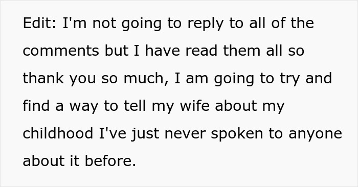 Woman Catches Husband Crying After Gender Reveal, Sends Him To Sleep On The Couch Woman Catches Husband Crying After Gender Reveal, Sends Him To Sleep On The Couch
