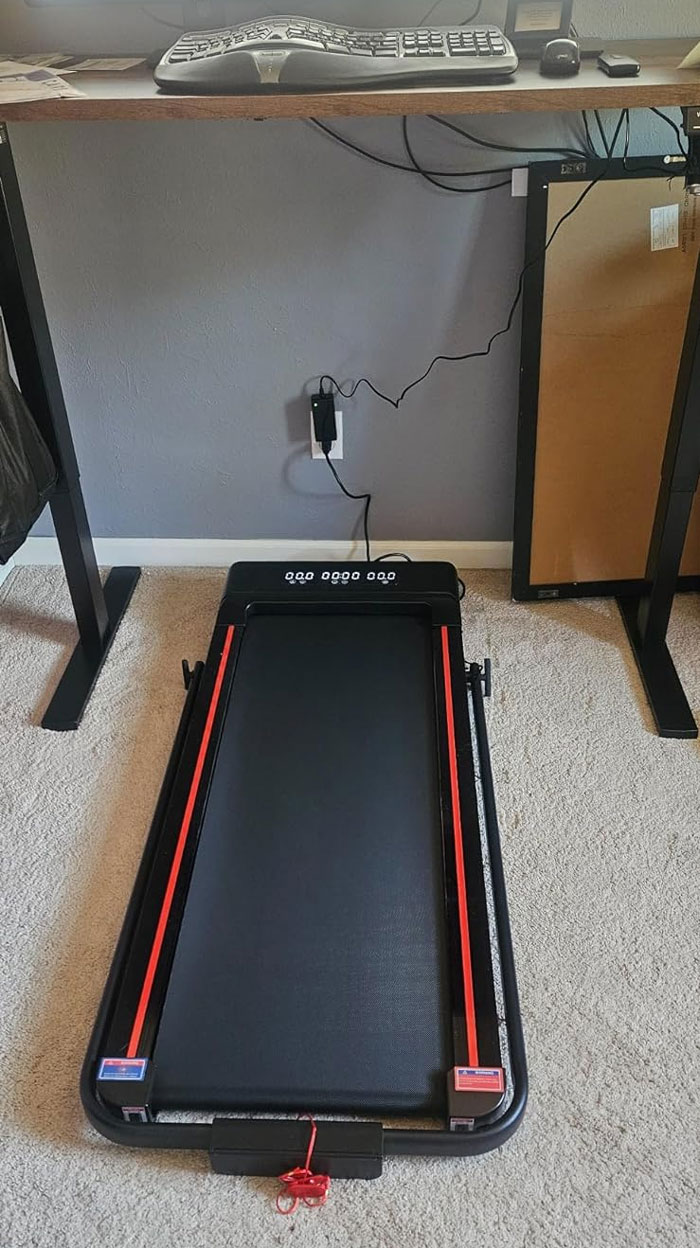Sperax Treadmill-Walking Pad: A feature-loaded, 2-in-1 folding treadmill allowing you to run or walk during work, with no assembly required and space-saving design that fits perfectly into any home or office setting.