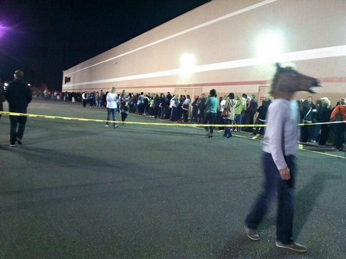 Black Friday At A Walmart In Alabama. So Many People Waiting To Just Get In
