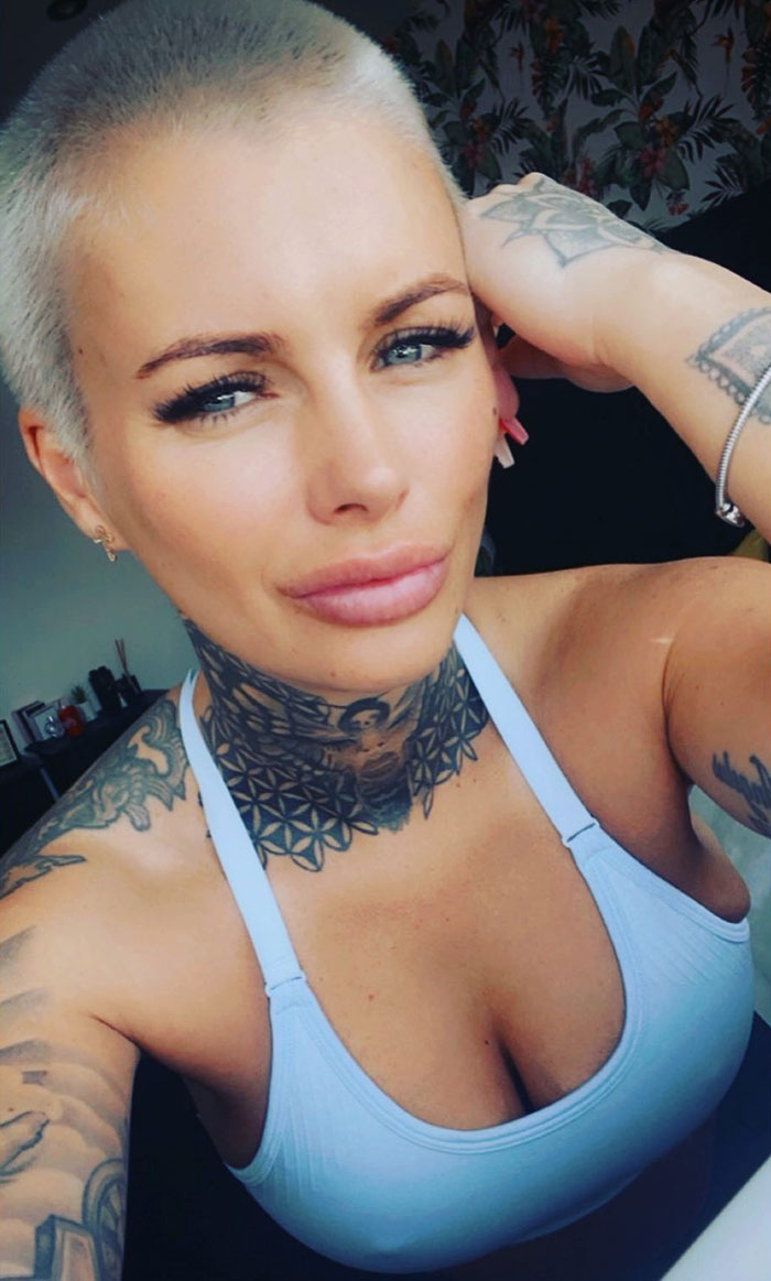 UK’s Youngest Lotto Winner Opens Up About “Unexpected” Dark Side Of Her Fortune UK’s Youngest Lotto Winner Opens Up About “Unexpected” Dark Side Of Her Fortune