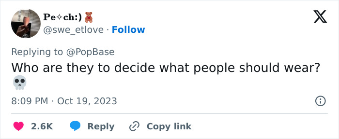 “She’s Treading A Thin Line”: Margot Robbie Is Slammed For Her “Strikebreaking” Halloween Costume “She’s Treading A Thin Line”: Margot Robbie Is Slammed For Her “Strikebreaking” Halloween Costume