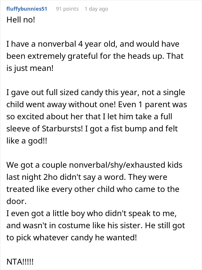 Rude Woman Receives Nothing But Pranks On Halloween After Her Ignorant Actions Have Consequences Rude Woman Receives Nothing But Pranks On Halloween After Her Ignorant Actions Have Consequences