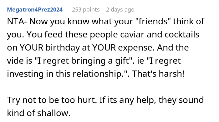 Woman Finds Out Her Friends Hated Her Birthday Parties From Accidental Texts Woman Finds Out Her Friends Hated Her Birthday Parties From Accidental Texts