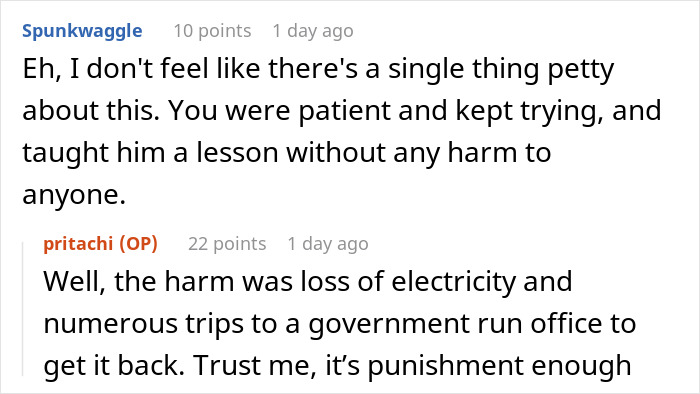 Daughter Is Done With Father Hanging Up The Phone, Lets His Electricity Be Cut Off As Revenge Daughter Is Done With Father Hanging Up The Phone, Lets His Electricity Be Cut Off As Revenge