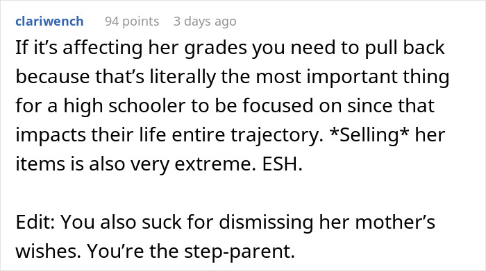 16-Year-Old Bullies A Kid For Being Poor, So Her Stepdad Takes Away All Her “Luxuries”