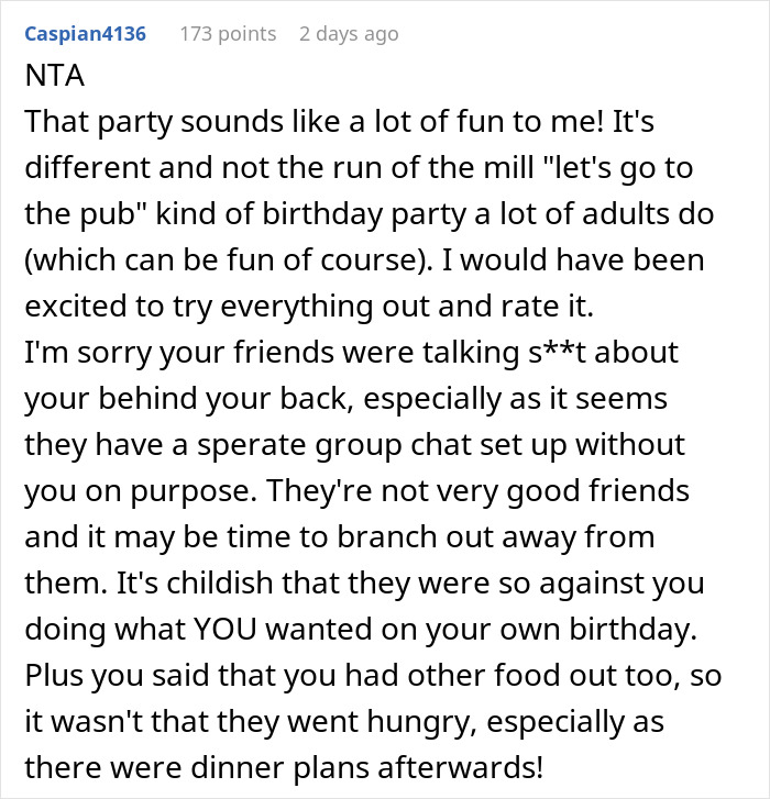 Woman Finds Out Her Friends Hated Her Birthday Parties From Accidental Texts Woman Finds Out Her Friends Hated Her Birthday Parties From Accidental Texts