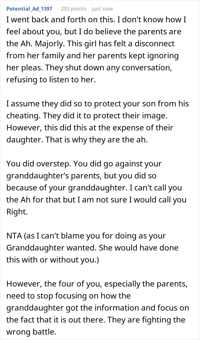 Family Is Tensed After Grandma Buys Granddaughter A DNA Test Due To Her Different Appearance Family Is Tensed After Grandma Buys Granddaughter A DNA Test Due To Her Different Appearance