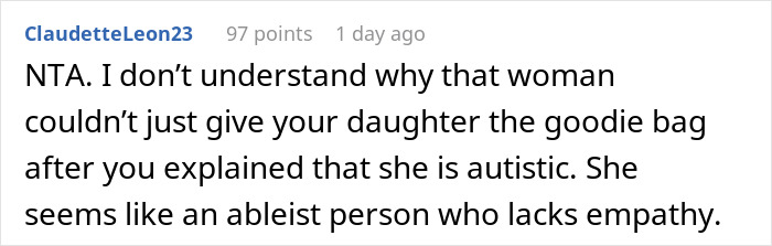 Rude Woman Receives Nothing But Pranks On Halloween After Her Ignorant Actions Have Consequences Rude Woman Receives Nothing But Pranks On Halloween After Her Ignorant Actions Have Consequences