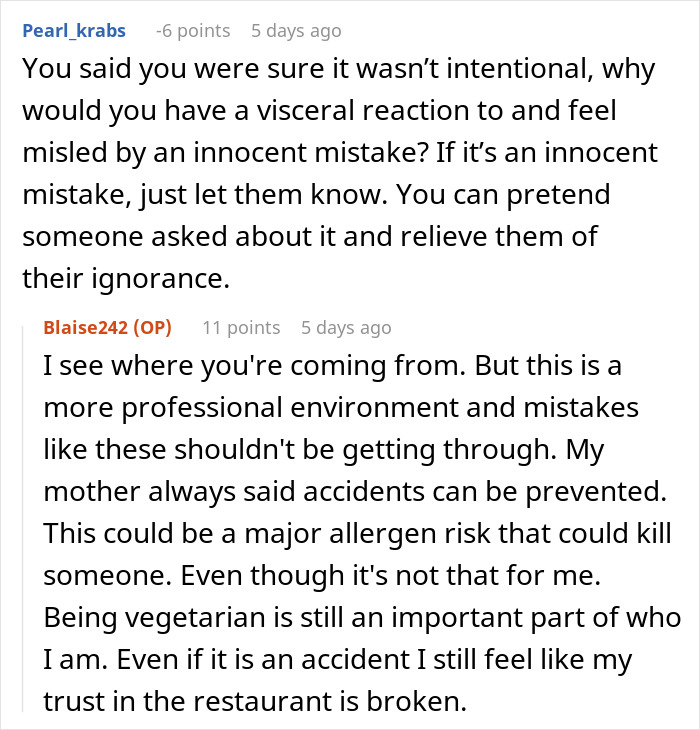Waiter Learns He's Been Lying To Customers About Vegetarian Food After Checking The Ingredients Waiter Learns He's Been Lying To Customers About Vegetarian Food After Checking The Ingredients