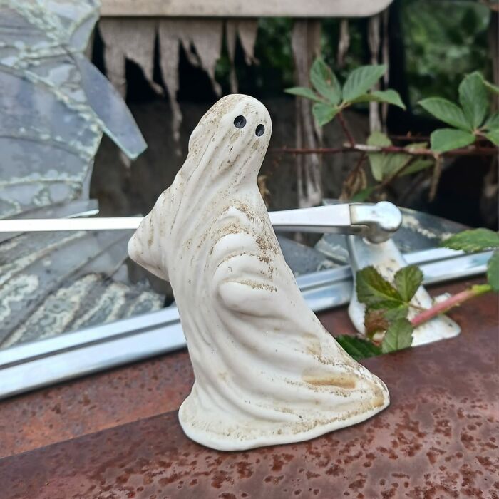 Jack And The Ghost Of The Wrecking Yard