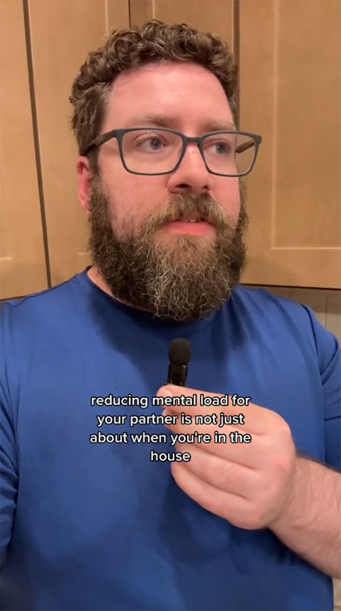 Guy Goes Viral For Reducing Wife’s Mental Load, Internet Demands Husbandry Classes Immediately Guy Goes Viral For Reducing Wife’s Mental Load, Internet Demands Husbandry Classes Immediately