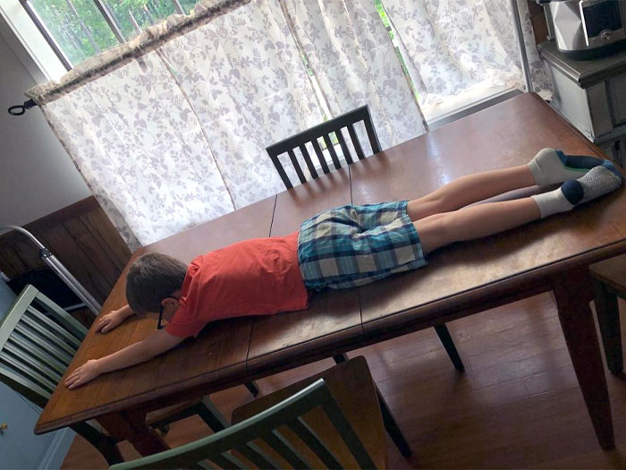 I Asked My Husband How Long The Kitchen Table Is. This Is What I Got