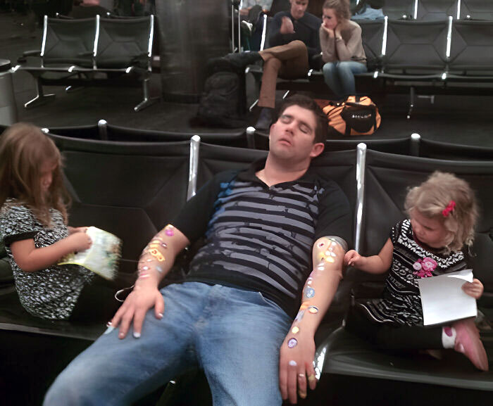 This Is Why You Don't Fall Asleep At The Airport