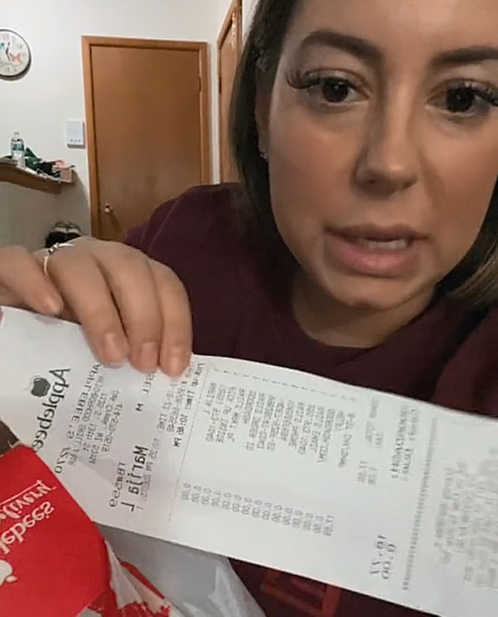 “Very Disappointed”: Woman Blasts DoorDash After Experience Leaves Her Regretting Her Order “Very Disappointed”: Woman Blasts DoorDash After Experience Leaves Her Regretting Her Order