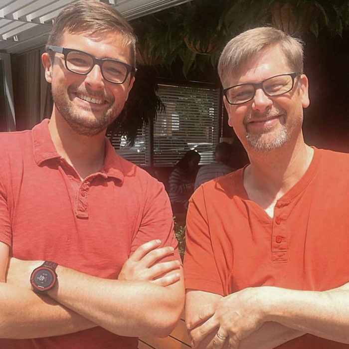 The First Day My Boyfriend Met My Dad, They Wore The Same Outfit And Looked Like Twins