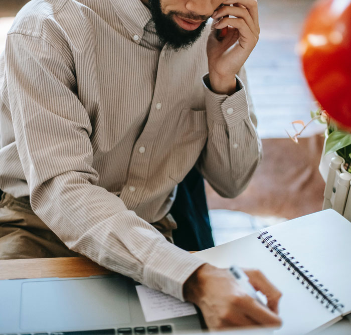 Father Who Is Too Entitled To End Calls Himself Forced To Pay For An Hour-Long International Call Father Who Is Too Entitled To End Calls Himself Forced To Pay For An Hour-Long International Call