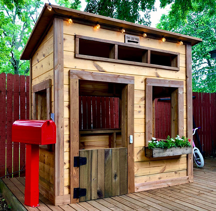 I Built A Playhouse For My Daughter, And She Loves It