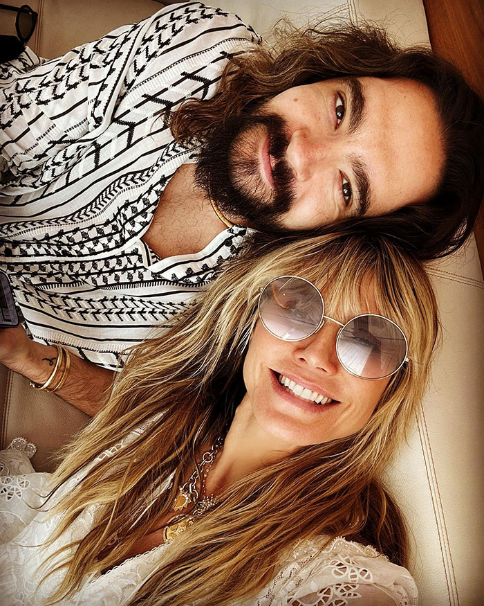 Husband Tom Kaulitz Completely Stole Spotlight From Heidi Klum’s Peacock Costume At Her Epic Halloween Party Husband Tom Kaulitz Completely Stole Spotlight From Heidi Klum’s Peacock Costume At Her Epic Halloween Party