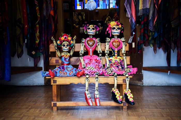 Frida Kahlo skeleton dolls 