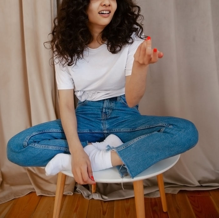 "Might Make Me Attracted To Her": Husband Doesn't Want Wife's BFF In The Delivery Room "Might Make Me Attracted To Her": Husband Doesn't Want Wife's BFF In The Delivery Room