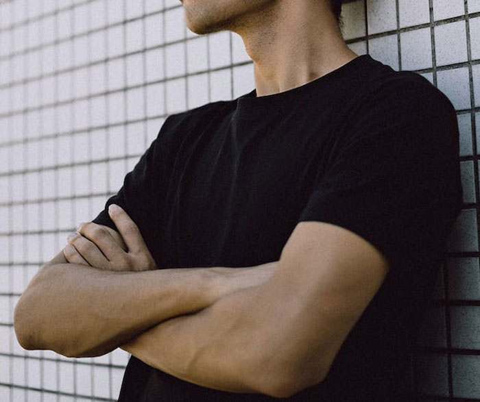 "Might Make Me Attracted To Her": Husband Doesn't Want Wife's BFF In The Delivery Room "Might Make Me Attracted To Her": Husband Doesn't Want Wife's BFF In The Delivery Room