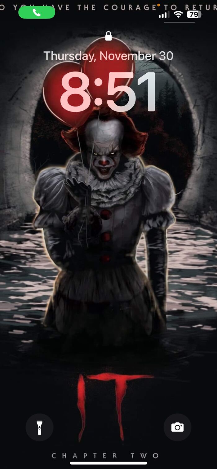 My Lock Screen Is Pennywise The Clown From Stephen King It Horror Movie