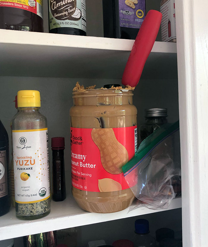 The Way My Fiance Leaves Peanut Butter