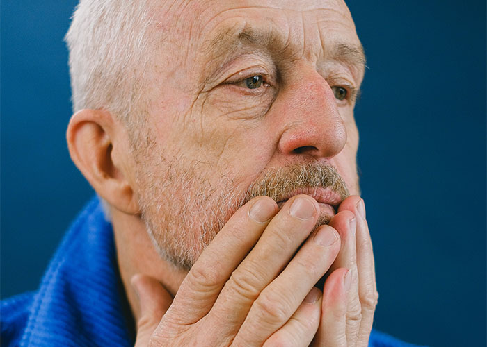 Neighbor Who Thinks He Owns The Street Starts Insulting The Wrong Man's Mother And Soon Regrets It Neighbor Who Thinks He Owns The Street Starts Insulting The Wrong Man's Mother And Soon Regrets It