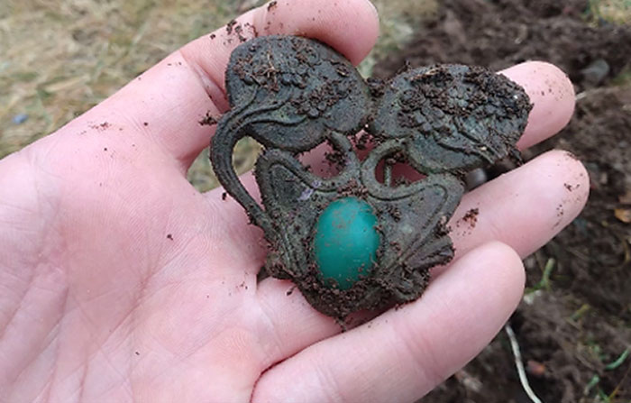 This Brooch I Found While Metal Detecting