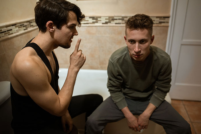 Guy Refuses To Trade Homes With His Brother Just Because He Has A Big Family Guy Refuses To Trade Homes With His Brother Just Because He Has A Big Family