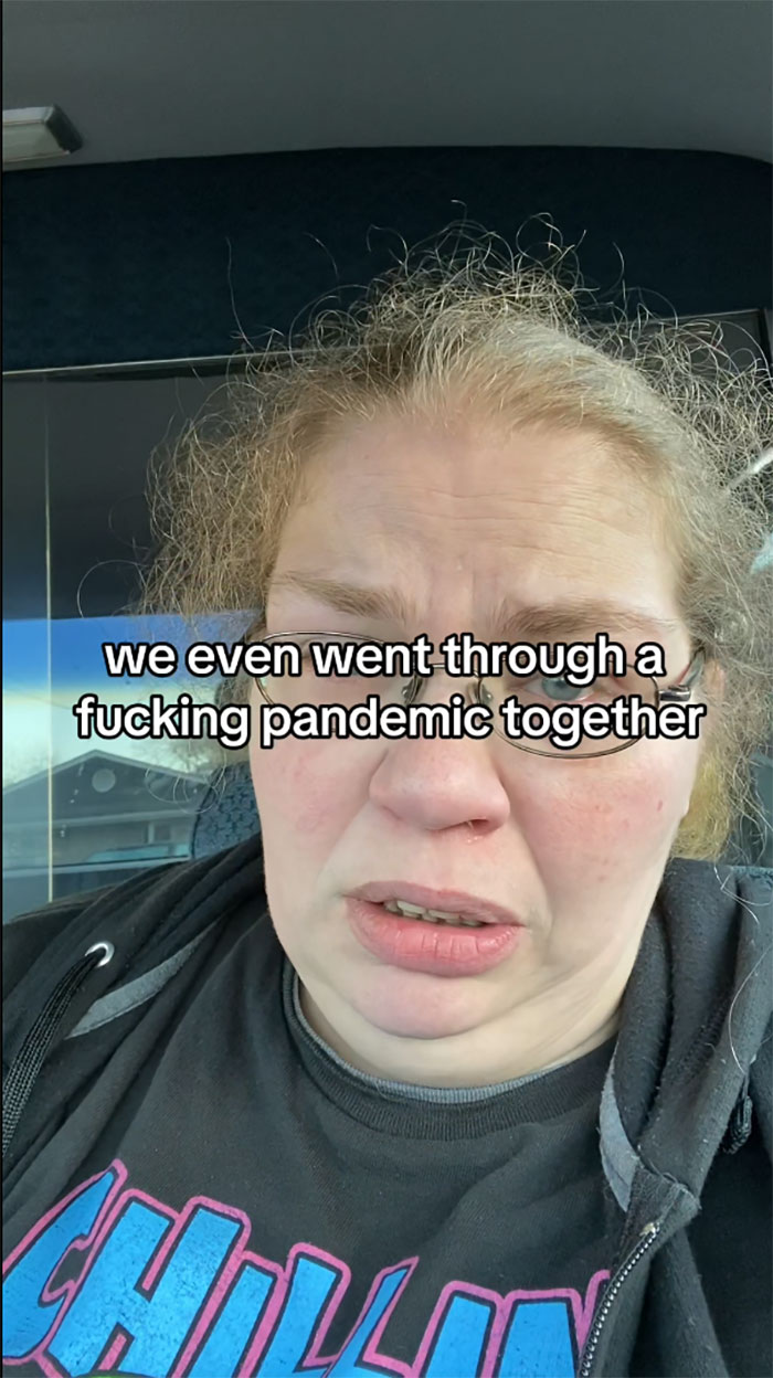 People Come Up With Hilarious Memes After Walmart Employee Quits Company, Speculate About New Job People Come Up With Hilarious Memes After Walmart Employee Quits Company, Speculate About New Job