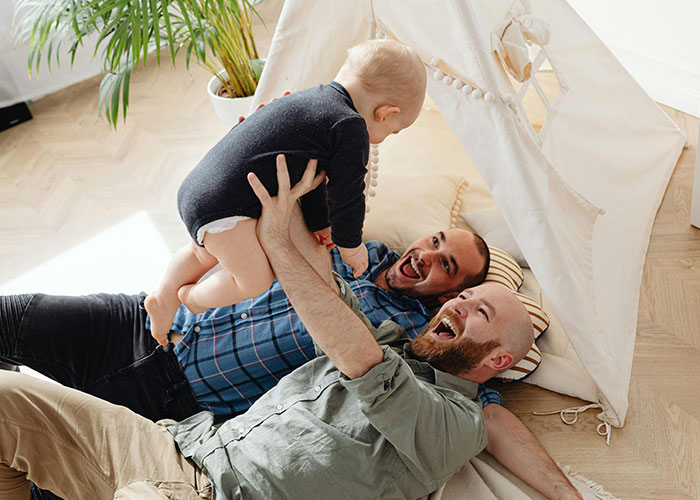 Mom Refuses To Pay For Broken iPad Pro After Parents Leave It With 11-Month-Old At Daycare Mom Refuses To Pay For Broken iPad Pro After Parents Leave It With 11-Month-Old At Daycare