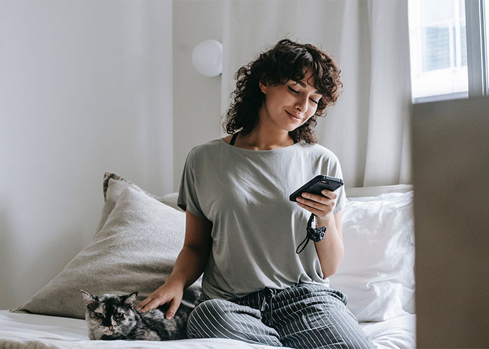 “Date Got Me A Gift, So I Got Him Fired”: Woman Teaches Serial Cheater A Lesson “Date Got Me A Gift, So I Got Him Fired”: Woman Teaches Serial Cheater A Lesson