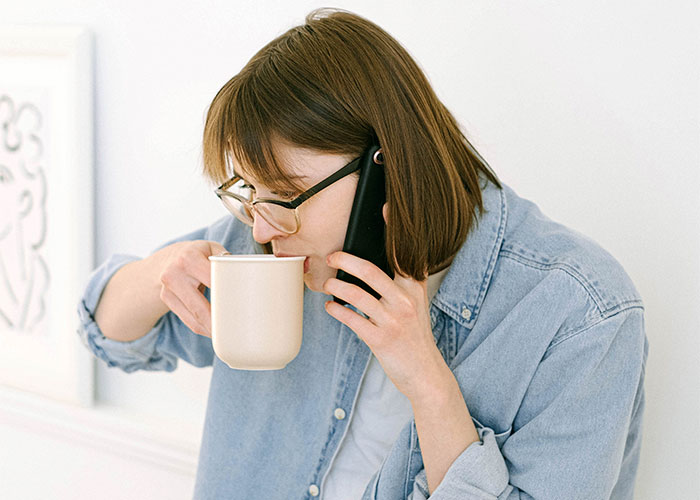 “Date Got Me A Gift, So I Got Him Fired”: Woman Teaches Serial Cheater A Lesson “Date Got Me A Gift, So I Got Him Fired”: Woman Teaches Serial Cheater A Lesson