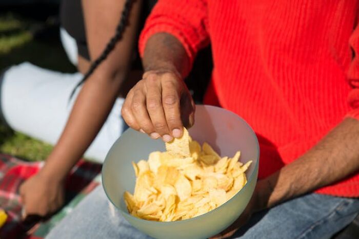 20 Personas comparten sus historias de miedo sobre comida que te quitarán el hambre