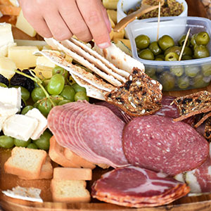 Teenager Chows Down On $70 Worth Of Charcuterie Before Thanksgiving Dinner, Mom Says “Pay Me Back”