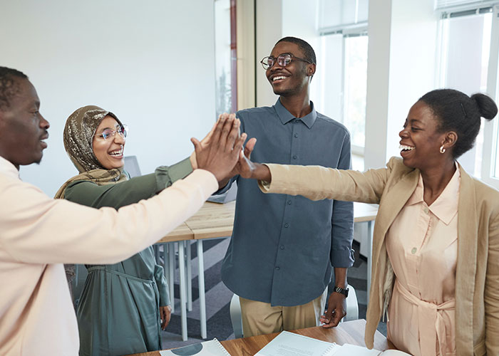 "I Know It's Your Day Off, But": Employee Shows Boss Why Not To Call Them On Their Days Off "I Know It's Your Day Off, But": Employee Shows Boss Why Not To Call Them On Their Days Off